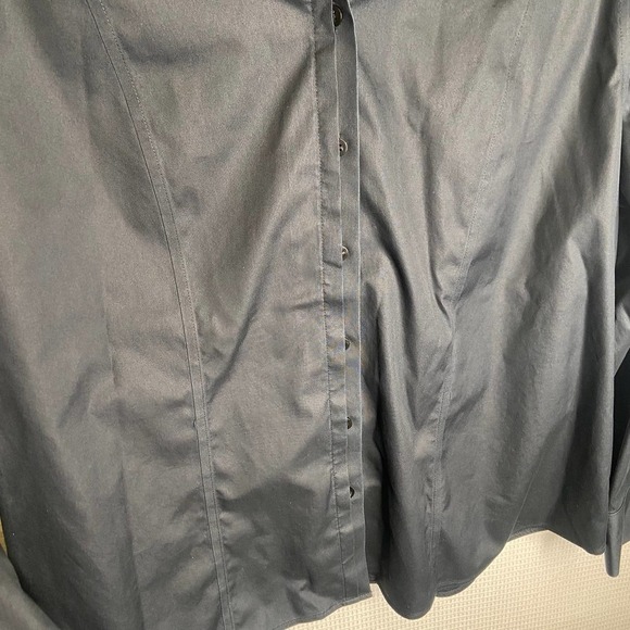 Chicos | Black Button Down No Iron Top 3 - Picture 4 of 9